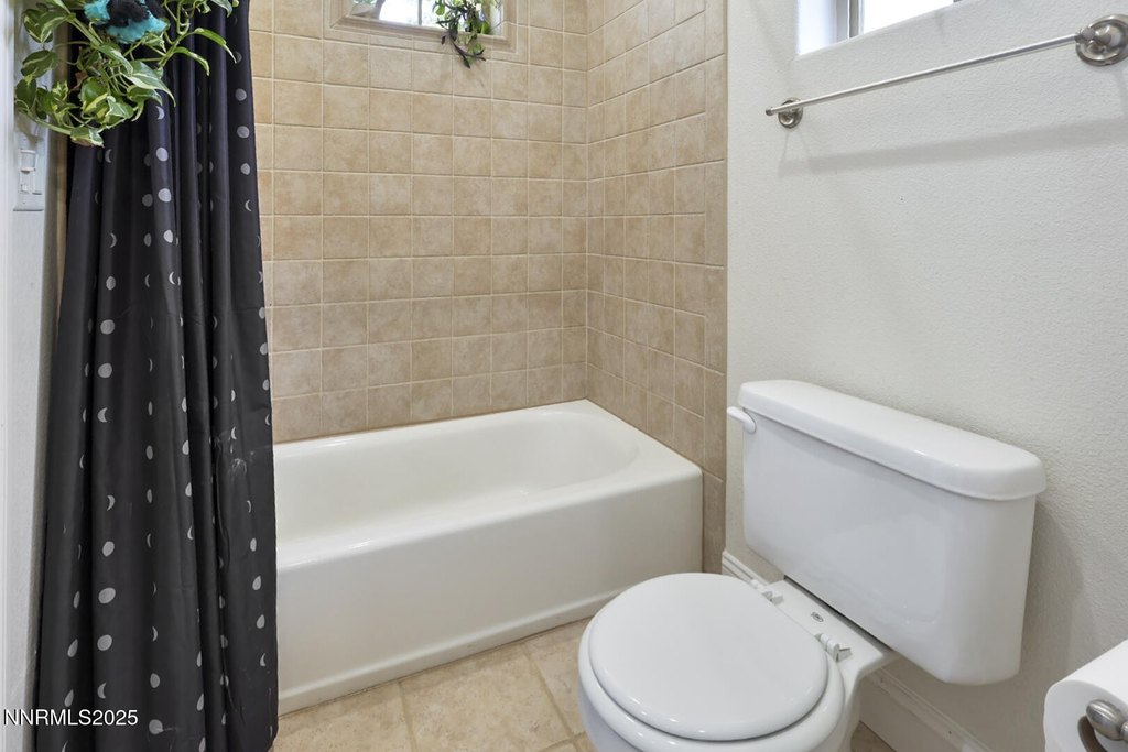 Sparks, Nevada, 89436, United States, 3 Bedrooms Bedrooms, ,2.5 BathroomsBathrooms,Residential,Forsale,1936742