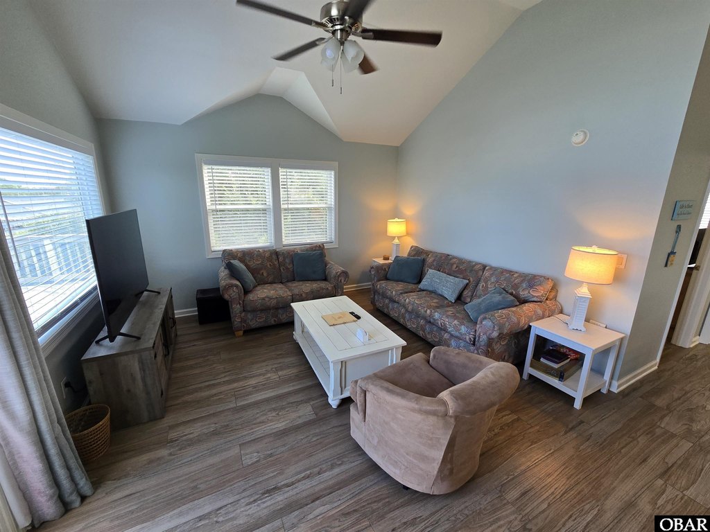 Corolla, North Carolina, 27927, United States, 4 Bedrooms Bedrooms, ,2 BathroomsBathrooms,Residential,Forsale,1951928