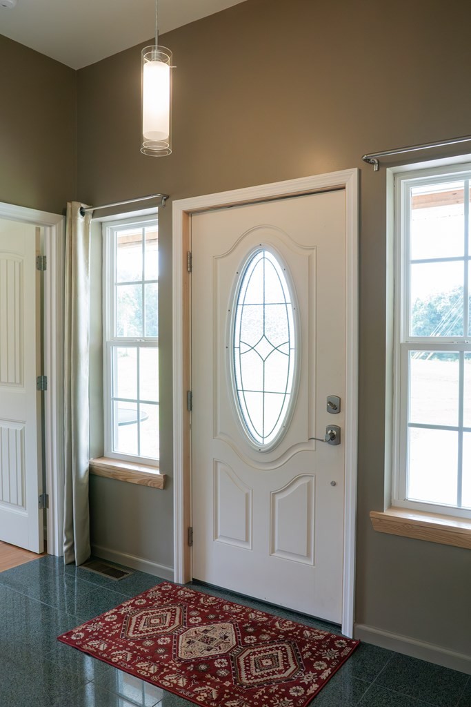 Doyle, Tennessee, 38559, United States, 3 Bedrooms Bedrooms, ,2 BathroomsBathrooms,Residential,Forsale,2010934