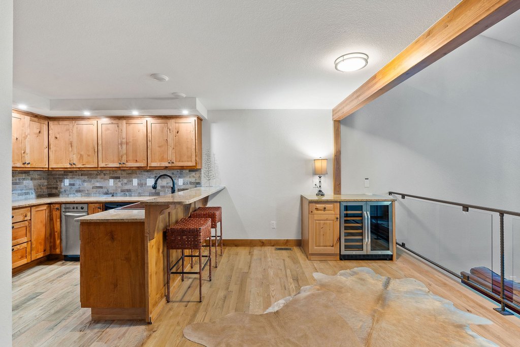 Whitefish, Montana, 59937, United States, 3 Bedrooms Bedrooms, ,3.5 BathroomsBathrooms,Residential,Forsale,1944288