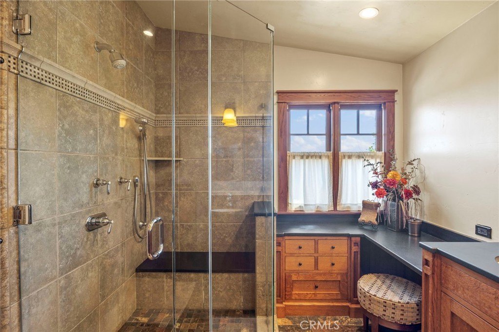 Lake Forest, California, 92630, United States, 5 Bedrooms Bedrooms, ,3.5 BathroomsBathrooms,Residential,Forsale,1899767