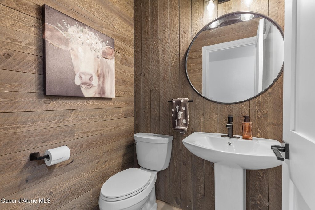 Hayden, Idaho, 83835, United States, 3 Bedrooms Bedrooms, ,3 BathroomsBathrooms,Residential,Forsale,1946353