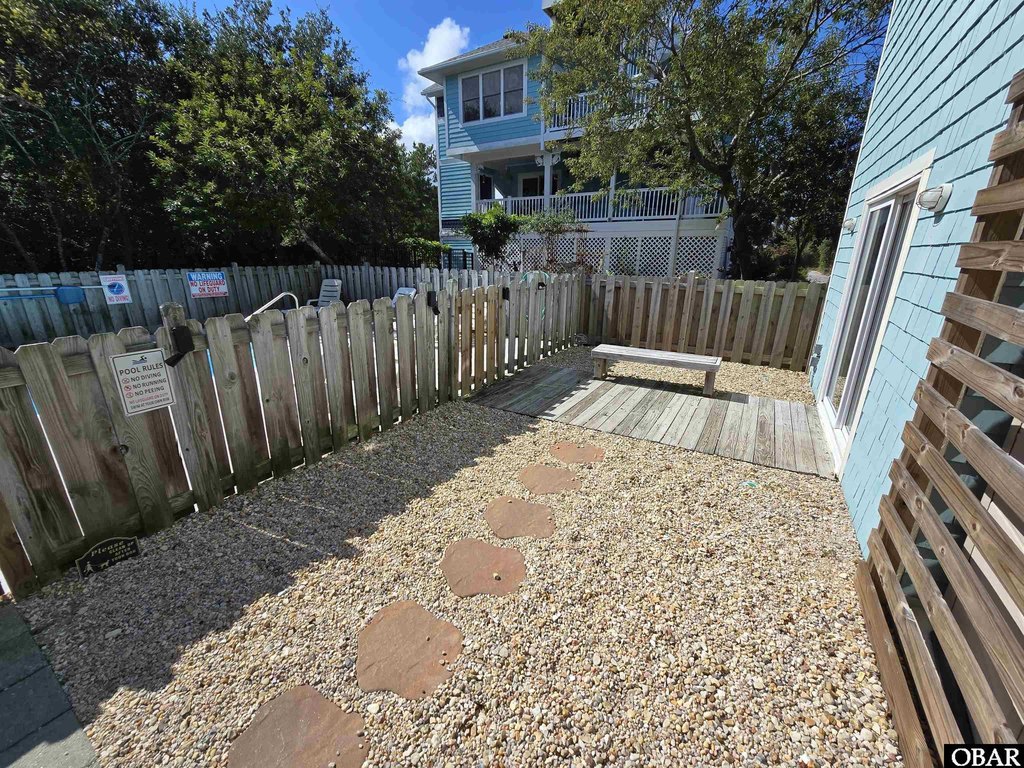 Corolla, North Carolina, 27927, United States, 4 Bedrooms Bedrooms, ,2 BathroomsBathrooms,Residential,Forsale,1951928