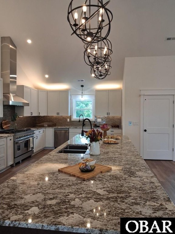 Corolla, North Carolina, 27927, United States, 6 Bedrooms Bedrooms, ,8.5 BathroomsBathrooms,Residential,Forsale,1914389
