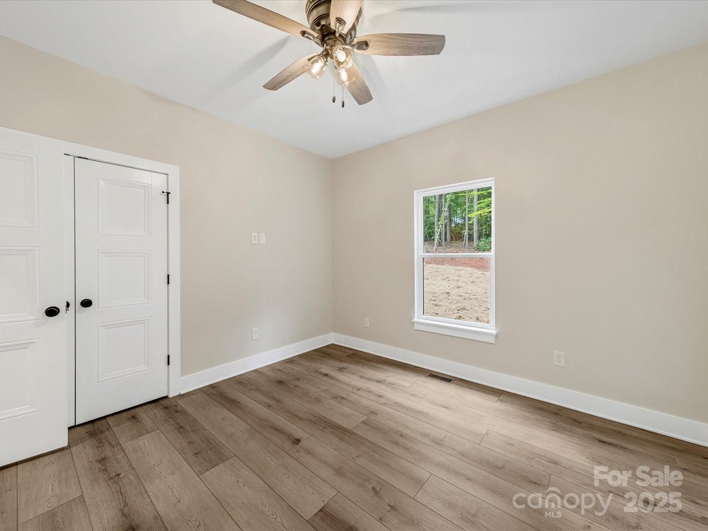 Statesville, North Carolina, 28625, United States, 3 Bedrooms Bedrooms, ,2 BathroomsBathrooms,Residential,Forsale,1985981