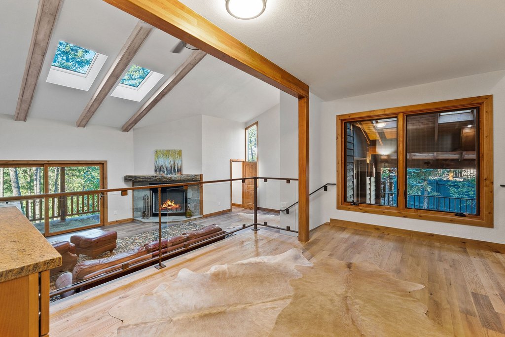 Whitefish, Montana, 59937, United States, 3 Bedrooms Bedrooms, ,3.5 BathroomsBathrooms,Residential,Forsale,1944288