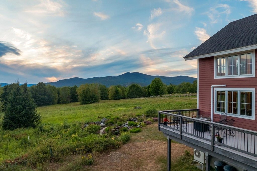 Tuftonboro, New Hampshire, 03816, United States, 3 Bedrooms Bedrooms, ,2.5 BathroomsBathrooms,Residential,Forsale,1952904