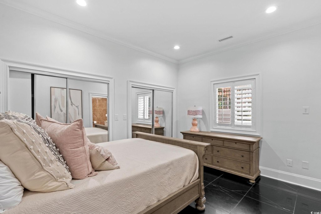 Myrtle Beach, South Carolina, 29577, United States, 6 Bedrooms Bedrooms, ,6.5 BathroomsBathrooms,Residential,Forsale,1962002