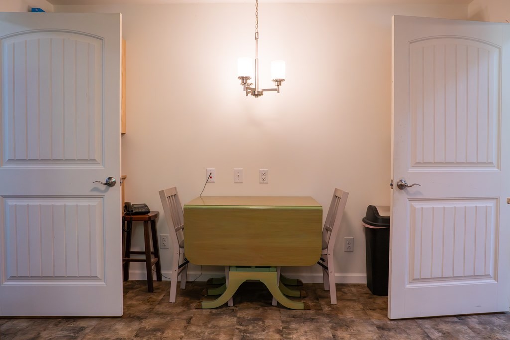 Doyle, Tennessee, 38559, United States, 3 Bedrooms Bedrooms, ,2 BathroomsBathrooms,Residential,Forsale,2010934