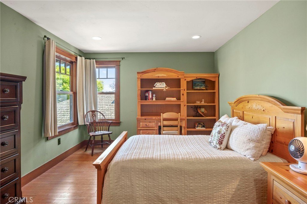 Lake Forest, California, 92630, United States, 5 Bedrooms Bedrooms, ,3.5 BathroomsBathrooms,Residential,Forsale,1899767