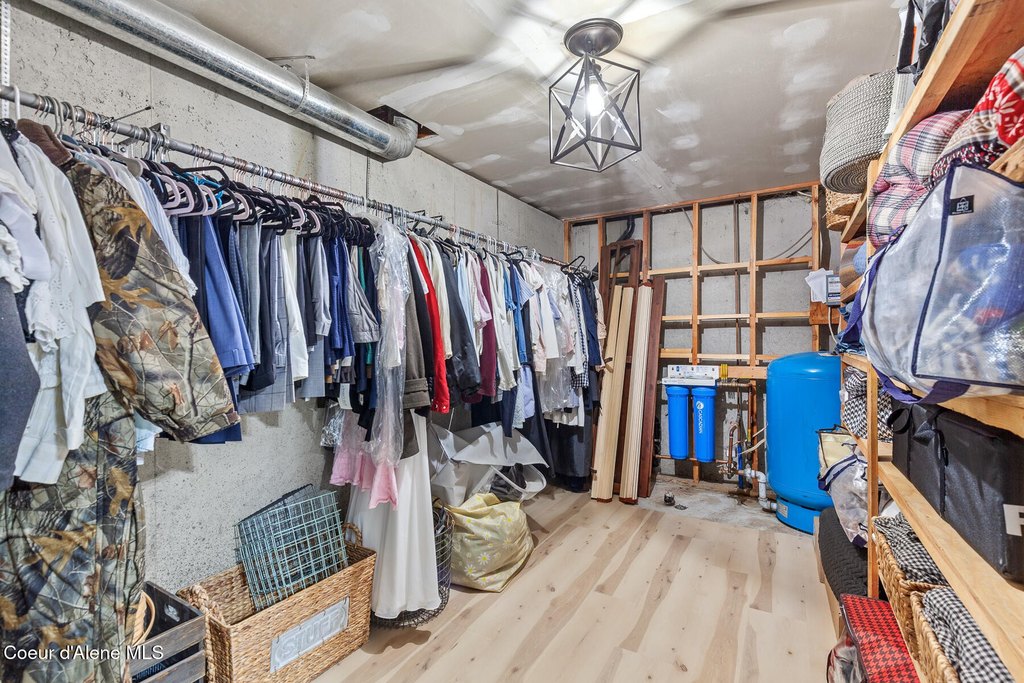 Hayden, Idaho, 83835, United States, 3 Bedrooms Bedrooms, ,3 BathroomsBathrooms,Residential,Forsale,1946353