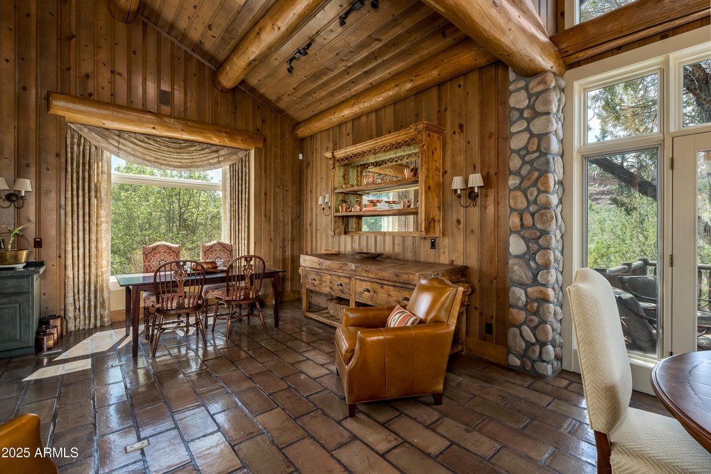 Sedona, Arizona, 86336, United States, 4 Bedrooms Bedrooms, ,4 BathroomsBathrooms,Residential,Forsale,2004625