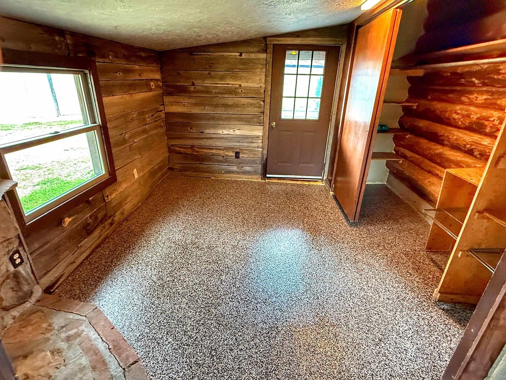 Sundance, Wyoming, 82729, United States, 1 Bedroom Bedrooms, ,2 BathroomsBathrooms,Residential,Forsale,1990709