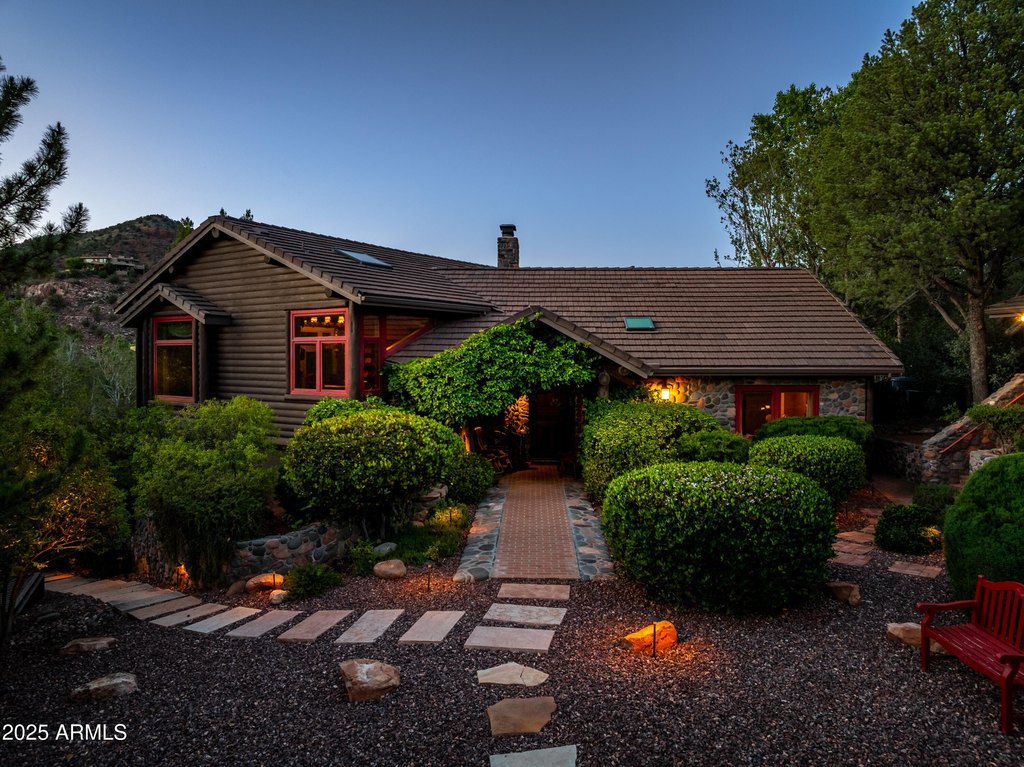 Sedona, Arizona, 86336, United States, 4 Bedrooms Bedrooms, ,4 BathroomsBathrooms,Residential,Forsale,2004625