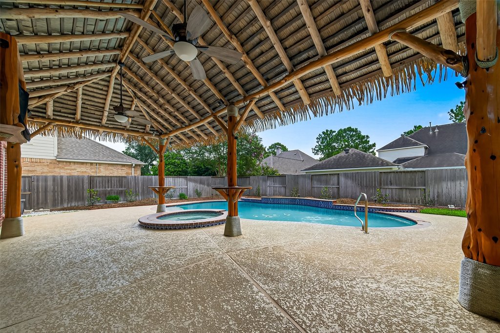 League City, Texas, 77573, United States, 5 Bedrooms Bedrooms, ,3.5 BathroomsBathrooms,Residential,Forsale,1936481