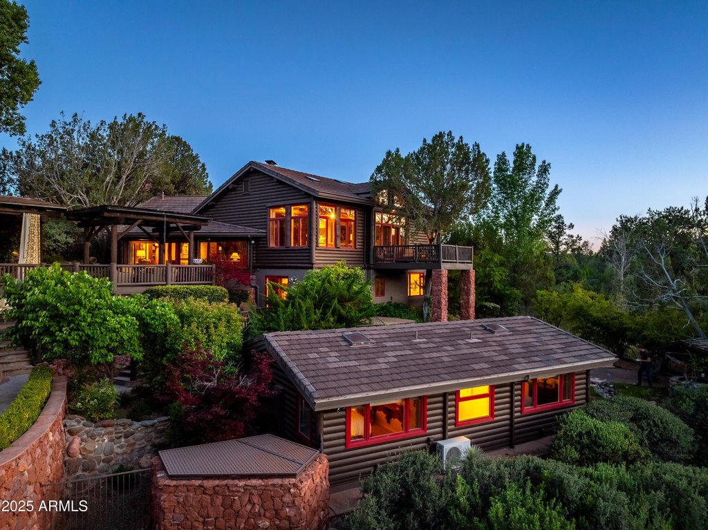 Sedona, Arizona, 86336, United States, 4 Bedrooms Bedrooms, ,4 BathroomsBathrooms,Residential,Forsale,2004625