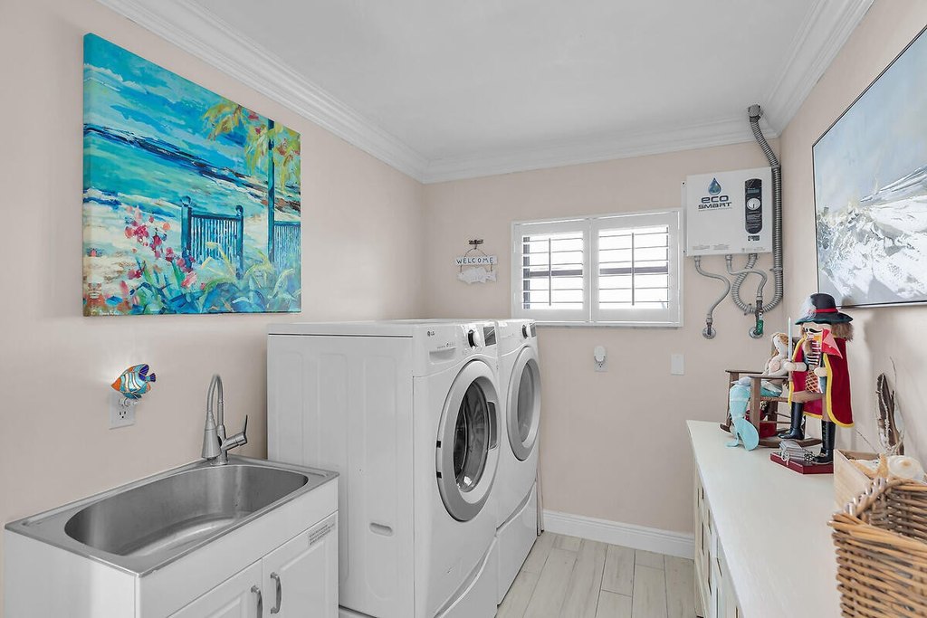 Plantation Key, Florida, 33036, United States, 3 Bedrooms Bedrooms, ,3 BathroomsBathrooms,Residential,Forsale,2004339