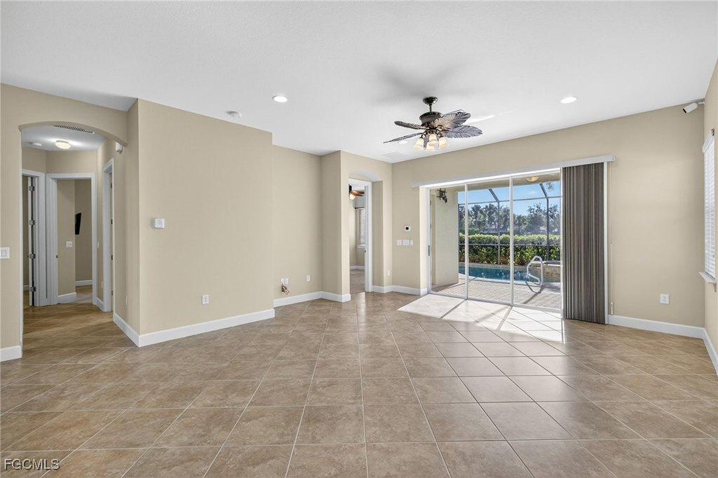 Fort Myers, Florida, 33913, United States, 3 Bedrooms Bedrooms, ,2 BathroomsBathrooms,Residential,Forsale,1971918