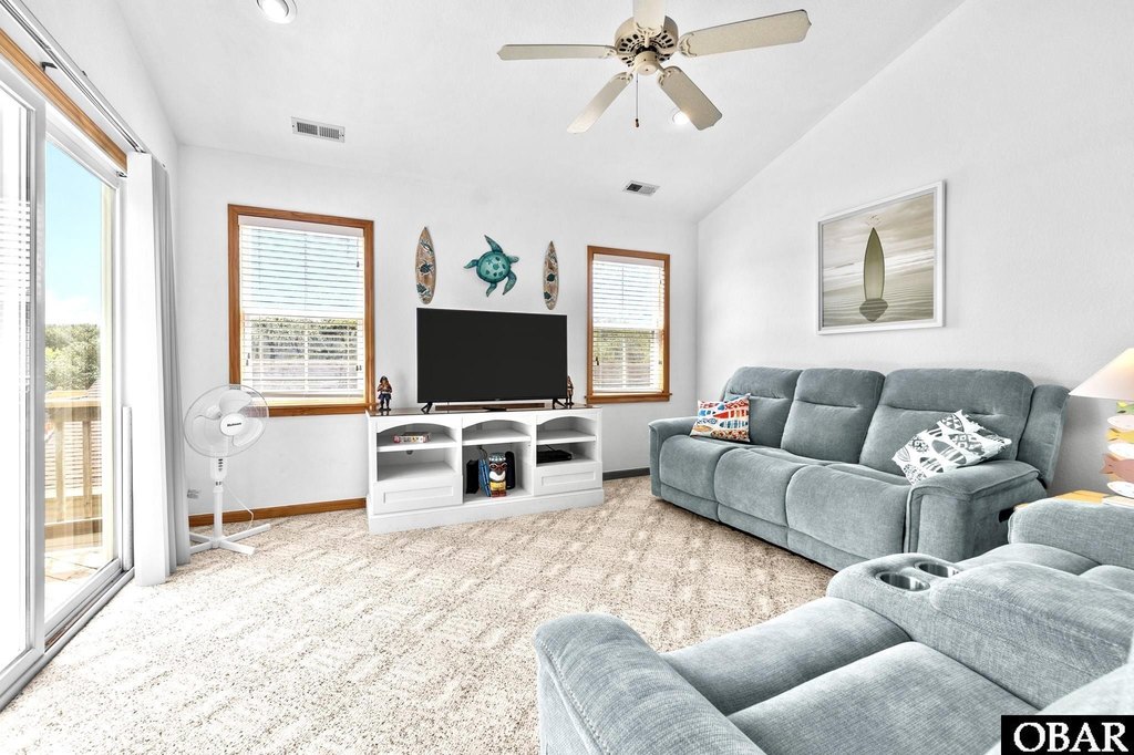 Nags Head, North Carolina, 27959, United States, 4 Bedrooms Bedrooms, ,3 BathroomsBathrooms,Residential,Forsale,2010258