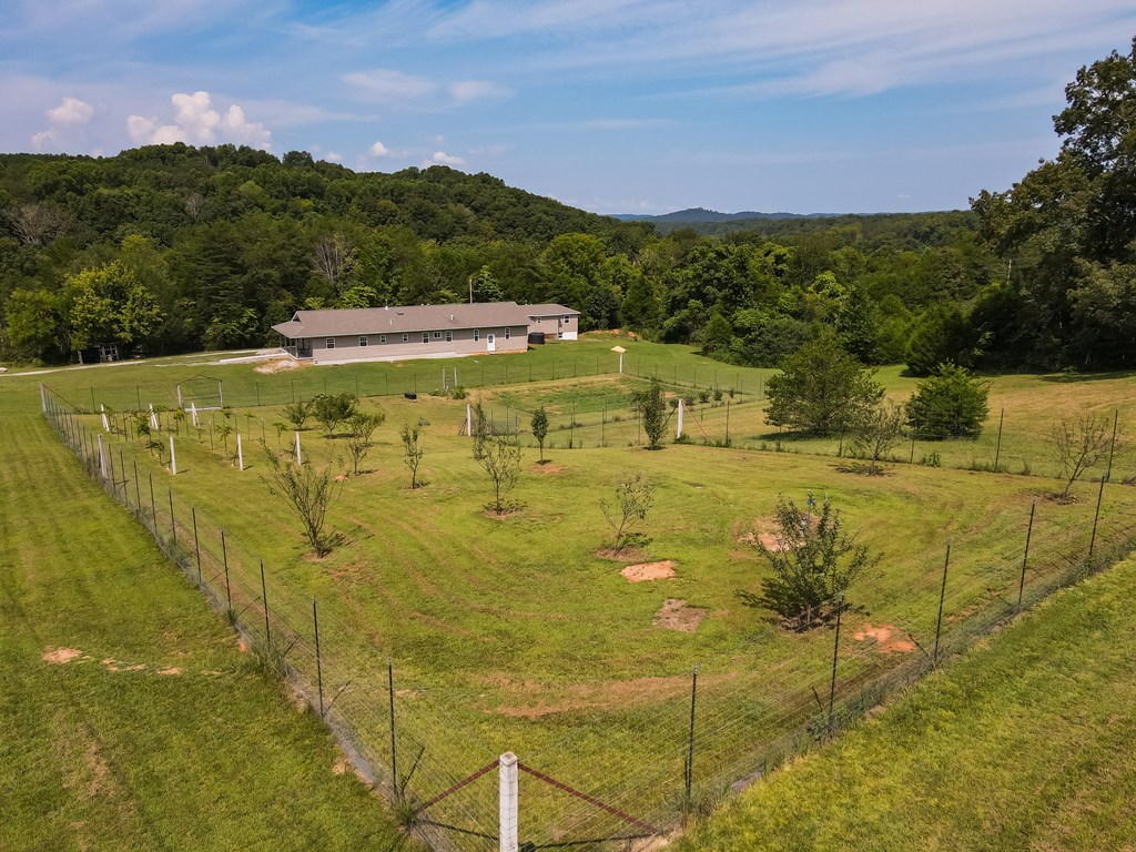 Doyle, Tennessee, 38559, United States, 3 Bedrooms Bedrooms, ,2 BathroomsBathrooms,Residential,Forsale,1886029