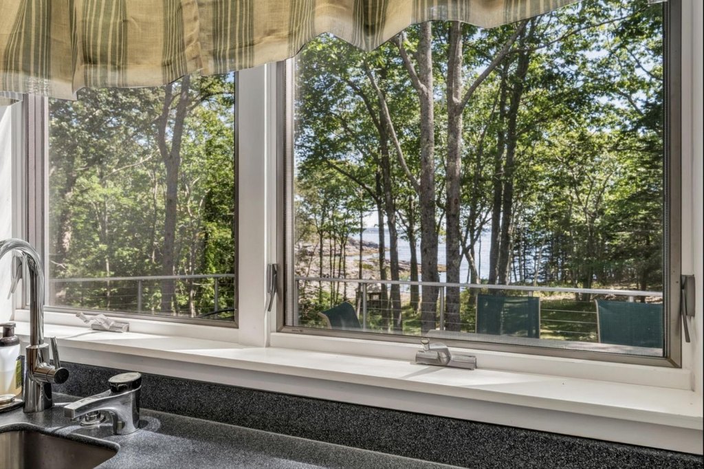 Bar Harbor, Maine, 04609, United States, 4 Bedrooms Bedrooms, ,4.5 BathroomsBathrooms,Residential,Forsale,1883798