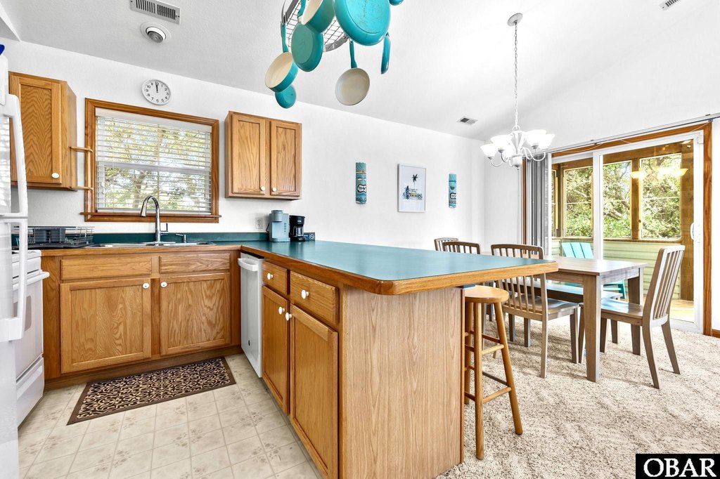 Nags Head, North Carolina, 27959, United States, 4 Bedrooms Bedrooms, ,3 BathroomsBathrooms,Residential,Forsale,2010258