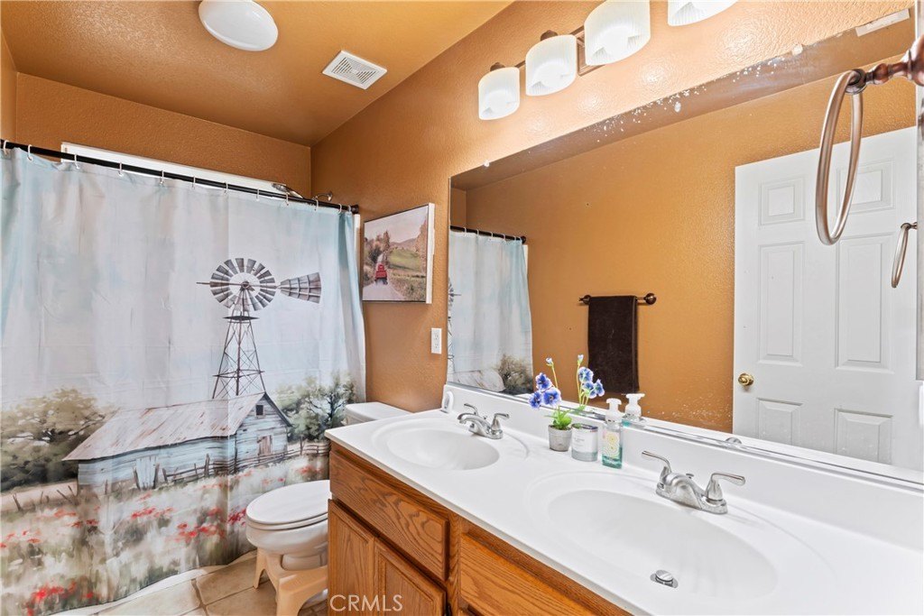 Redlands, California, 92374, United States, 4 Bedrooms Bedrooms, ,2.5 BathroomsBathrooms,Residential,Forsale,1941471