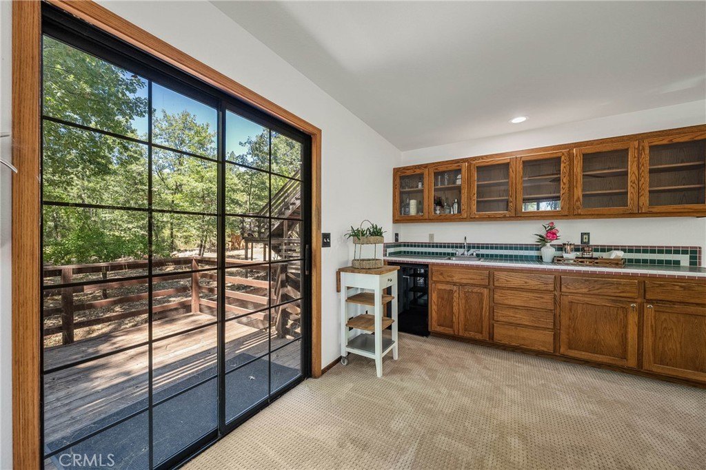 Kelseyville, California, 95451, United States, 3 Bedrooms Bedrooms, ,4 BathroomsBathrooms,Residential,Forsale,1953141