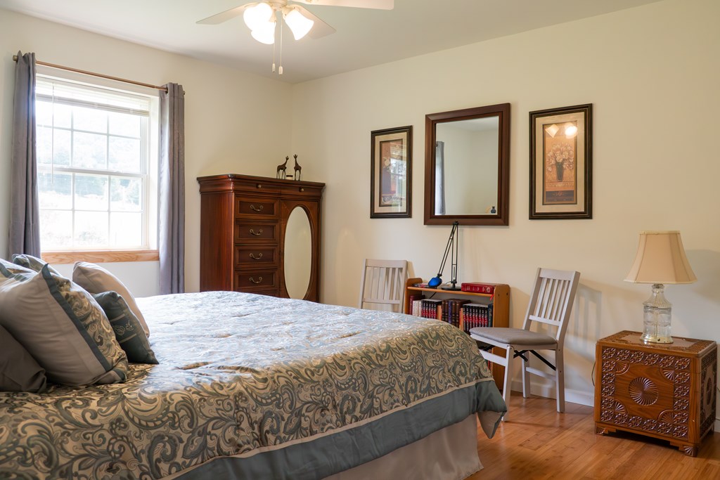 Doyle, Tennessee, 38559, United States, 3 Bedrooms Bedrooms, ,2 BathroomsBathrooms,Residential,Forsale,1886029