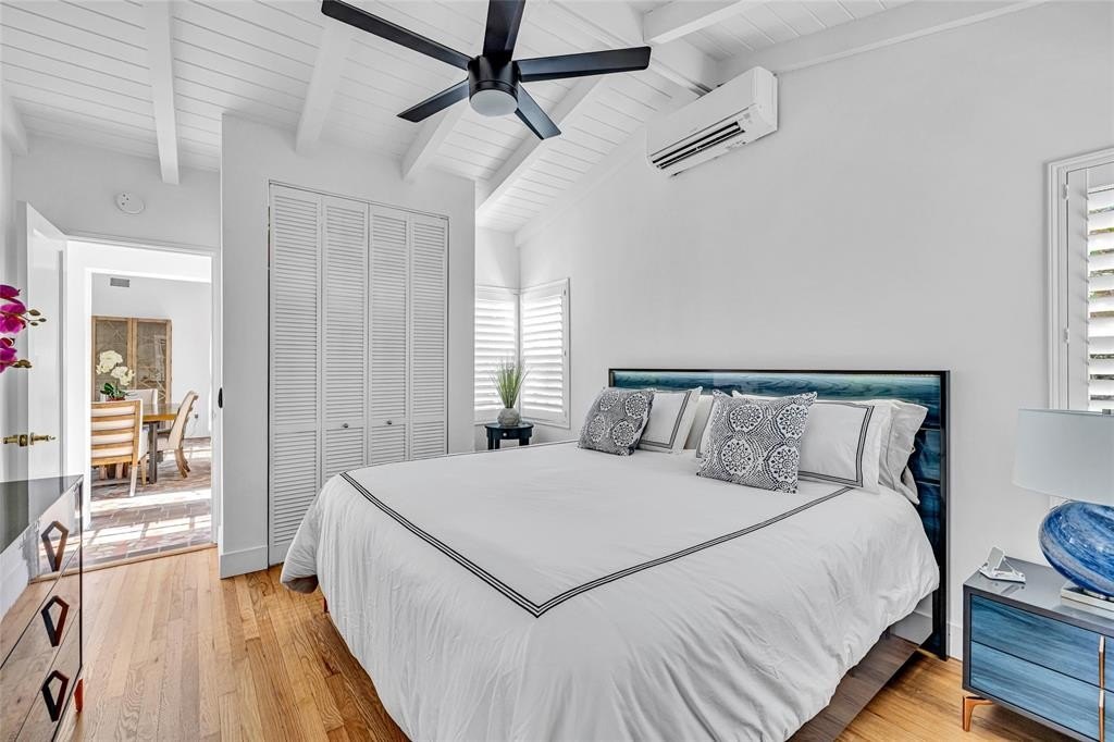 Fort Lauderdale, Florida, 33301, United States, 3 Bedrooms Bedrooms, ,2 BathroomsBathrooms,Residential,Forsale,1884580