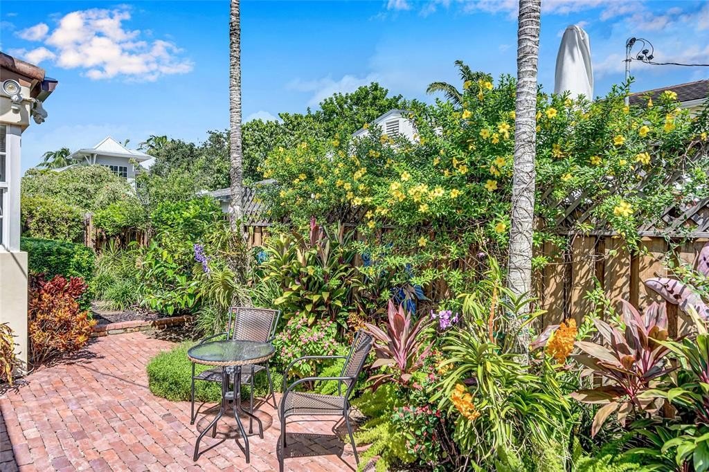 Fort Lauderdale, Florida, 33301, United States, 3 Bedrooms Bedrooms, ,2 BathroomsBathrooms,Residential,Forsale,1884580