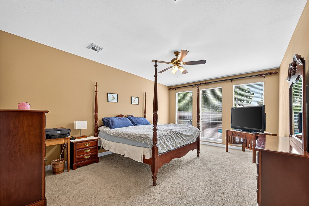 League City, Texas, 77573, United States, 5 Bedrooms Bedrooms, ,3.5 BathroomsBathrooms,Residential,Forsale,1936481
