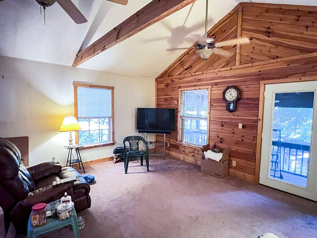 Dandridge, Tennessee, 37725, United States, 3 Bedrooms Bedrooms, ,2 BathroomsBathrooms,Residential,Forsale,1944342