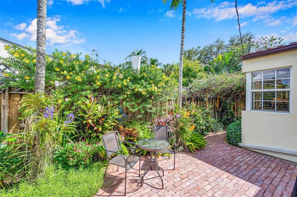 Fort Lauderdale, Florida, 33301, United States, 3 Bedrooms Bedrooms, ,2 BathroomsBathrooms,Residential,Forsale,1884580