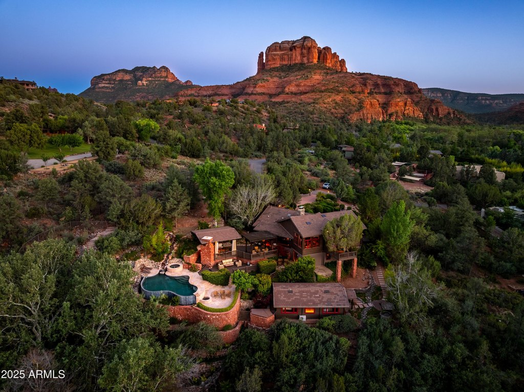 Sedona, Arizona, 86336, United States, 4 Bedrooms Bedrooms, ,4 BathroomsBathrooms,Residential,Forsale,2004625