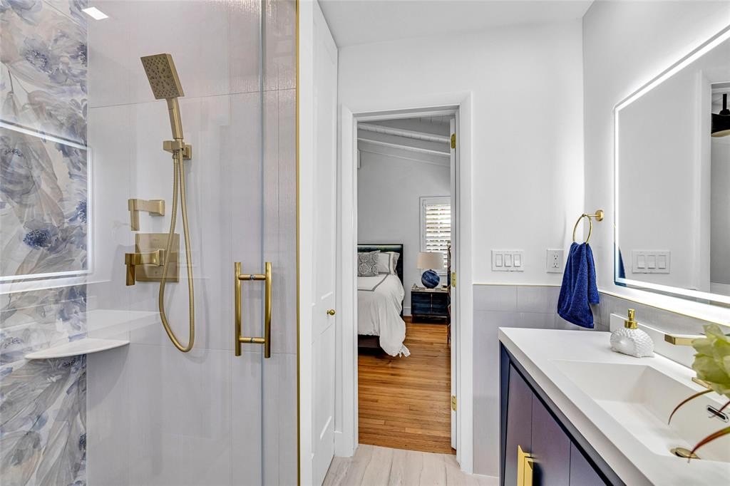 Fort Lauderdale, Florida, 33301, United States, 3 Bedrooms Bedrooms, ,2 BathroomsBathrooms,Residential,Forsale,1884580