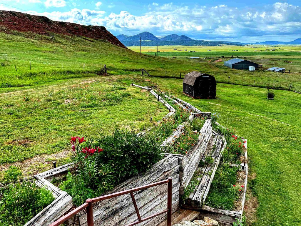 Sundance, Wyoming, 82729, United States, 1 Bedroom Bedrooms, ,2 BathroomsBathrooms,Residential,Forsale,1990709