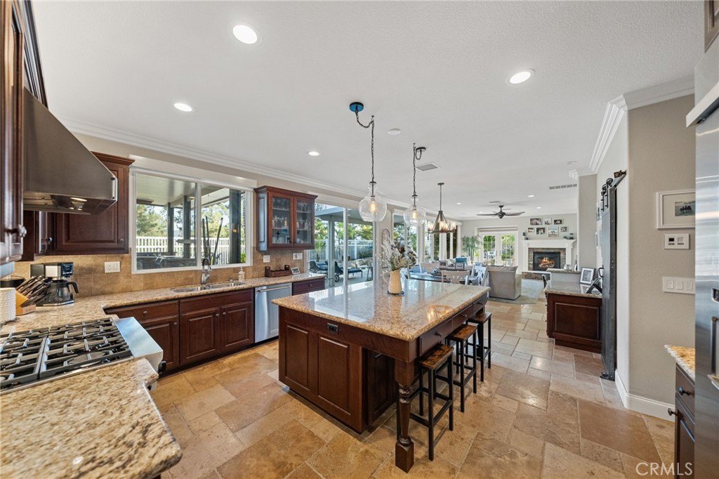 Temecula, California, 92592, United States, 5 Bedrooms Bedrooms, ,4.5 BathroomsBathrooms,Residential,Forsale,1941467