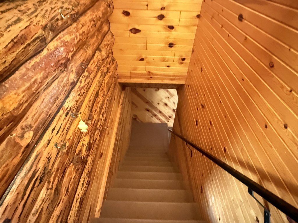 Sundance, Wyoming, 82729, United States, 1 Bedroom Bedrooms, ,2 BathroomsBathrooms,Residential,Forsale,1990709