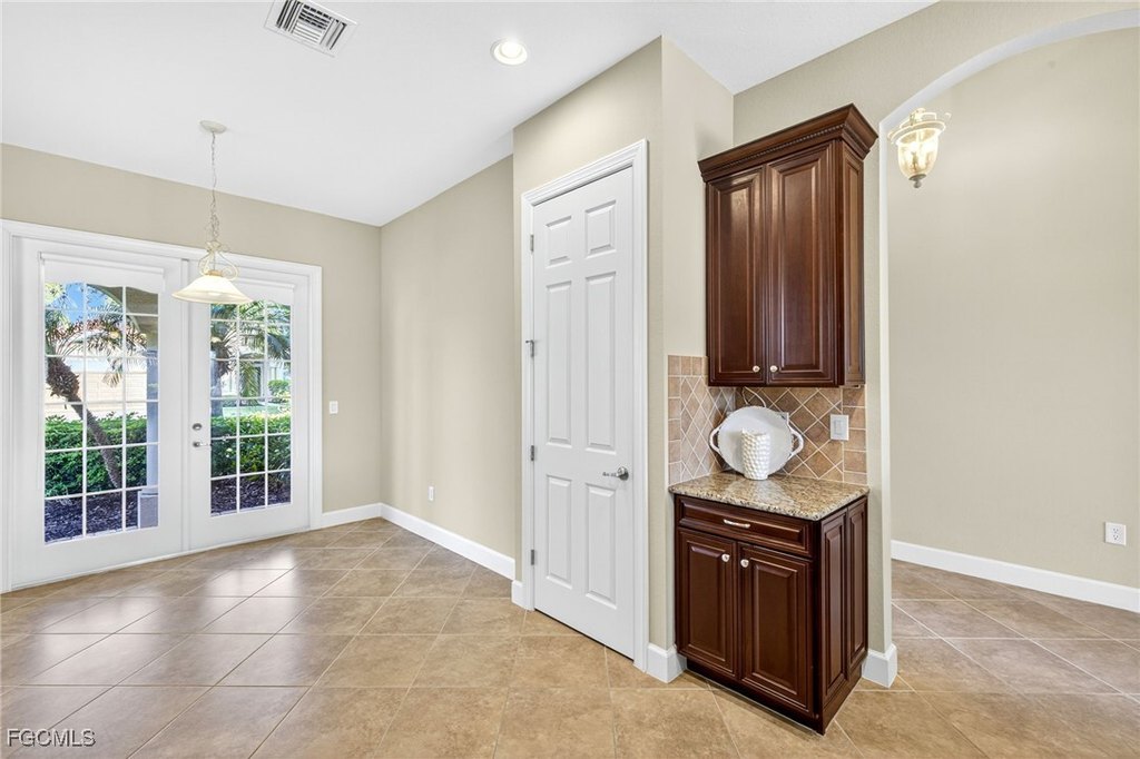 Fort Myers, Florida, 33913, United States, 3 Bedrooms Bedrooms, ,2 BathroomsBathrooms,Residential,Forsale,1971918