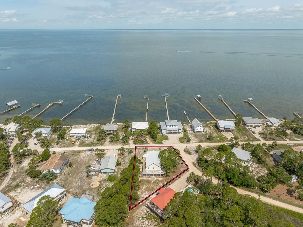 St. George Island, Florida, 32328, United States, 4 Bedrooms Bedrooms, ,2 BathroomsBathrooms,Residential,Forsale,1926815