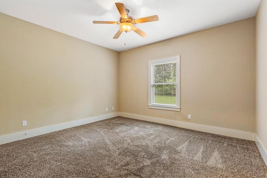 Monticello, Florida, 32344, United States, 3 Bedrooms Bedrooms, ,2.5 BathroomsBathrooms,Residential,Forsale,1946747