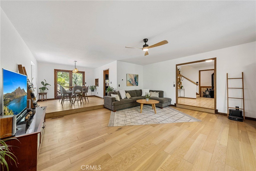 Kelseyville, California, 95451, United States, 3 Bedrooms Bedrooms, ,4 BathroomsBathrooms,Residential,Forsale,1953141