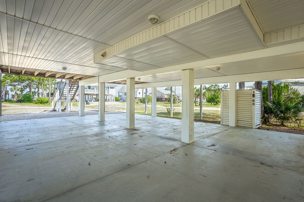 St. George Island, Florida, 32328, United States, 4 Bedrooms Bedrooms, ,2 BathroomsBathrooms,Residential,Forsale,1926815