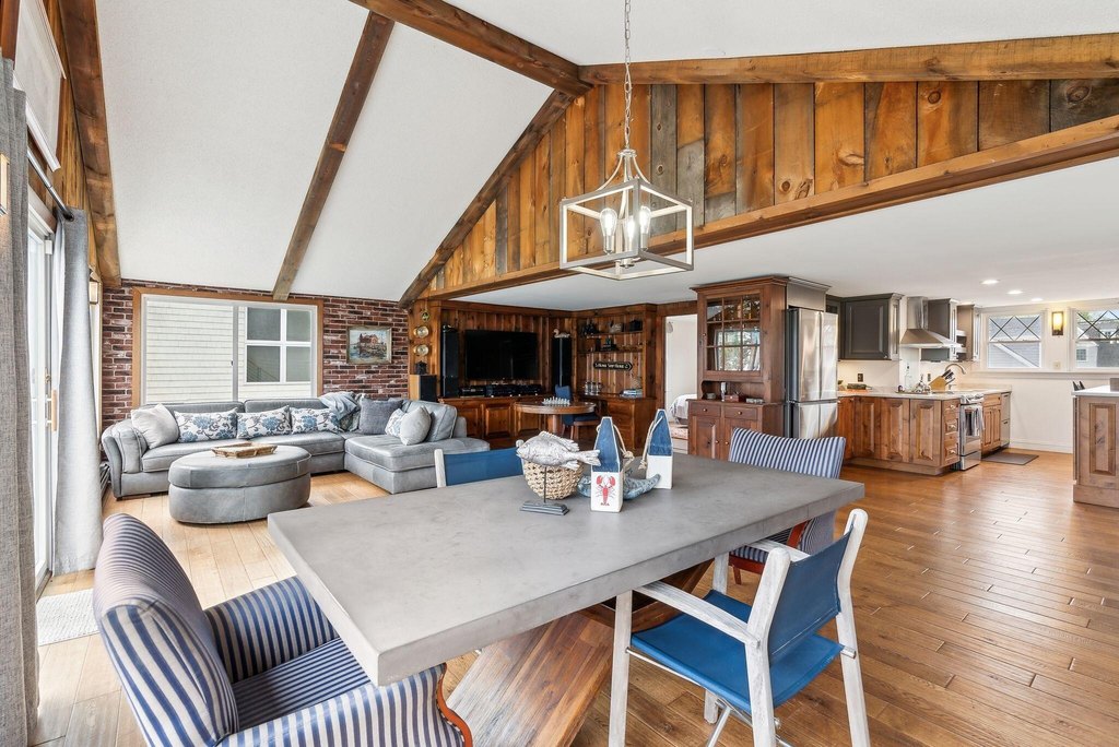 Kennebunkport, Maine, 04046, United States, 3 Bedrooms Bedrooms, ,3 BathroomsBathrooms,Residential,Forsale,1893981
