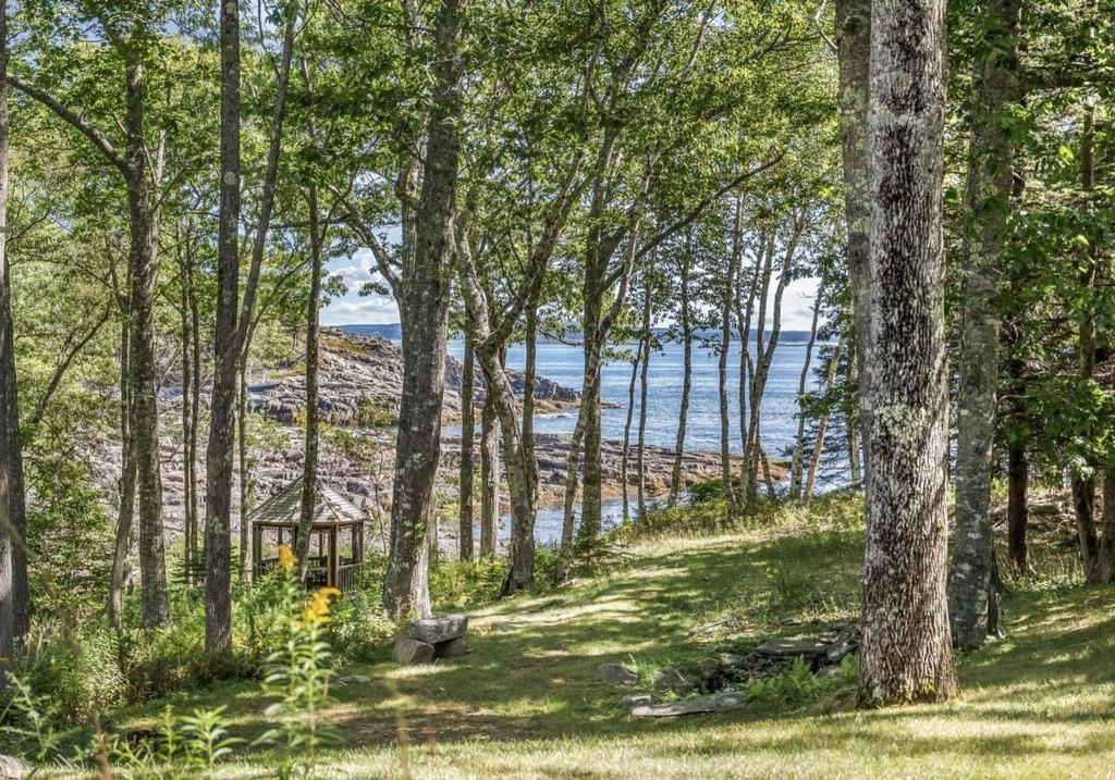 Bar Harbor, Maine, 04609, United States, 4 Bedrooms Bedrooms, ,4.5 BathroomsBathrooms,Residential,Forsale,1883798