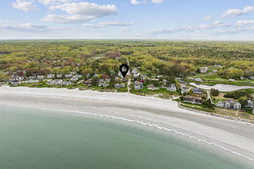Kennebunkport, Maine, 04046, United States, 3 Bedrooms Bedrooms, ,3 BathroomsBathrooms,Residential,Forsale,1893981