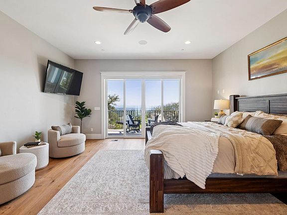 Santa Rosa, California, 95404, United States, 5 Bedrooms Bedrooms, ,5 BathroomsBathrooms,Residential,Forsale,1997665