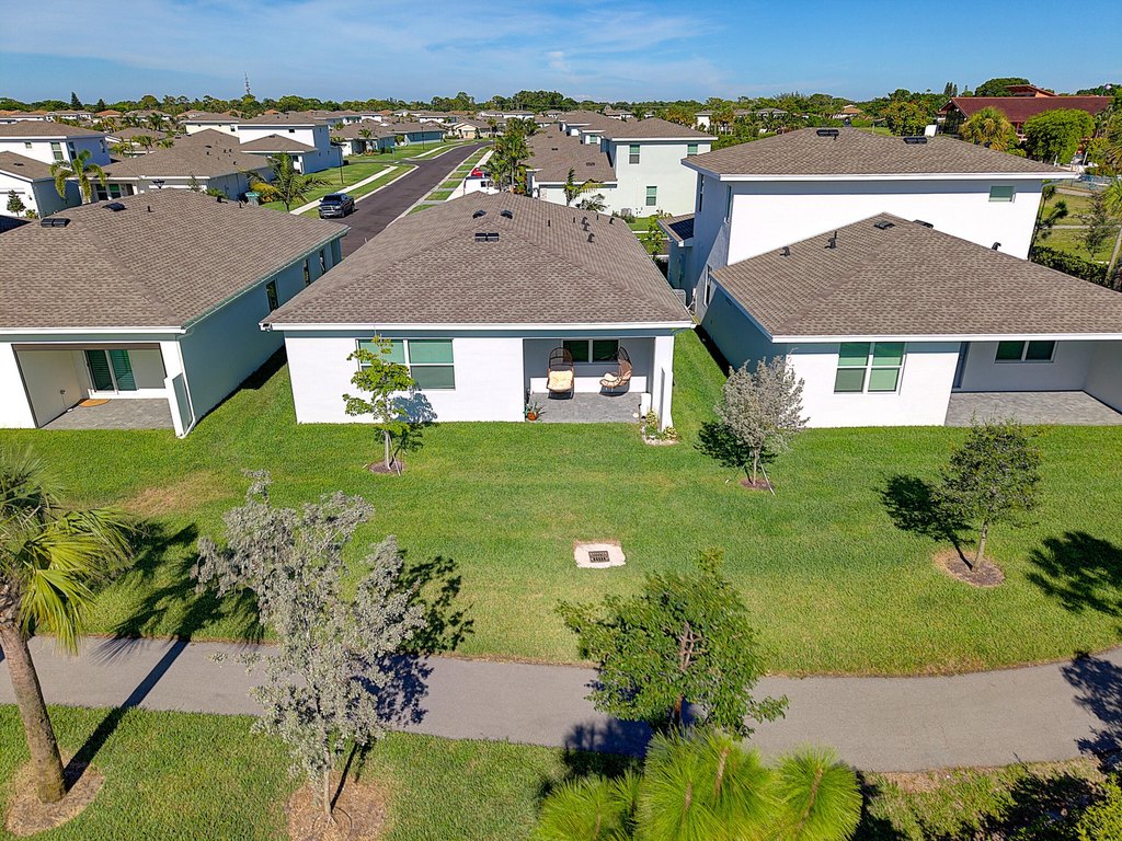 Delray Beach, Florida, 33484, United States, 3 Bedrooms Bedrooms, ,2 BathroomsBathrooms,Residential,Forsale,1929732