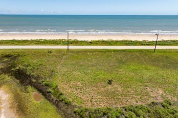 Freeport, Texas, 77541, United States, 5 Bedrooms Bedrooms, ,5.5 BathroomsBathrooms,Residential,Forsale,1954100